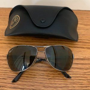Men's Ray Ban Aviator polarized sunglasses